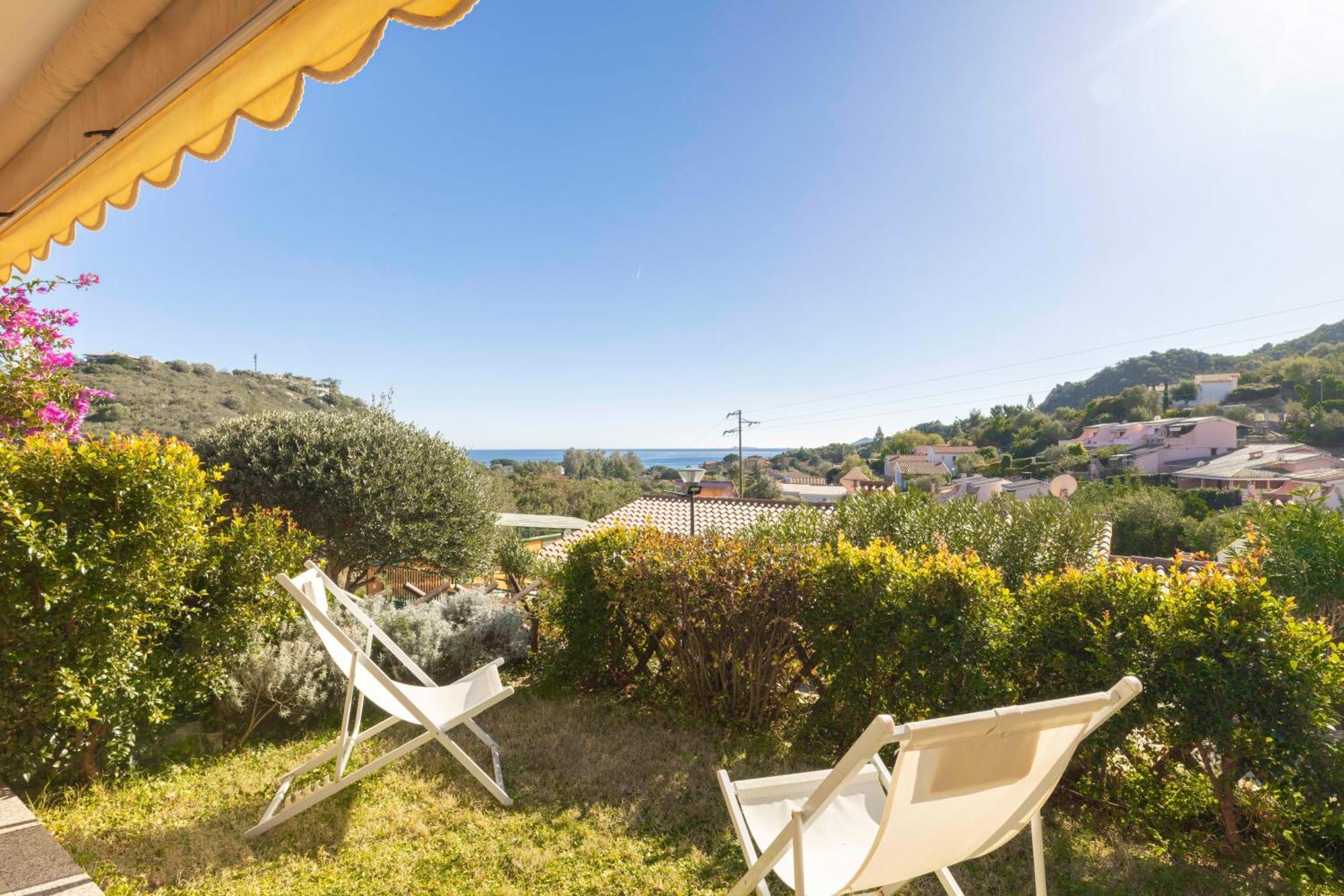 La Vela Summer House - Free Wifi - 700Mt From The Beach Costa Rei Exterior photo