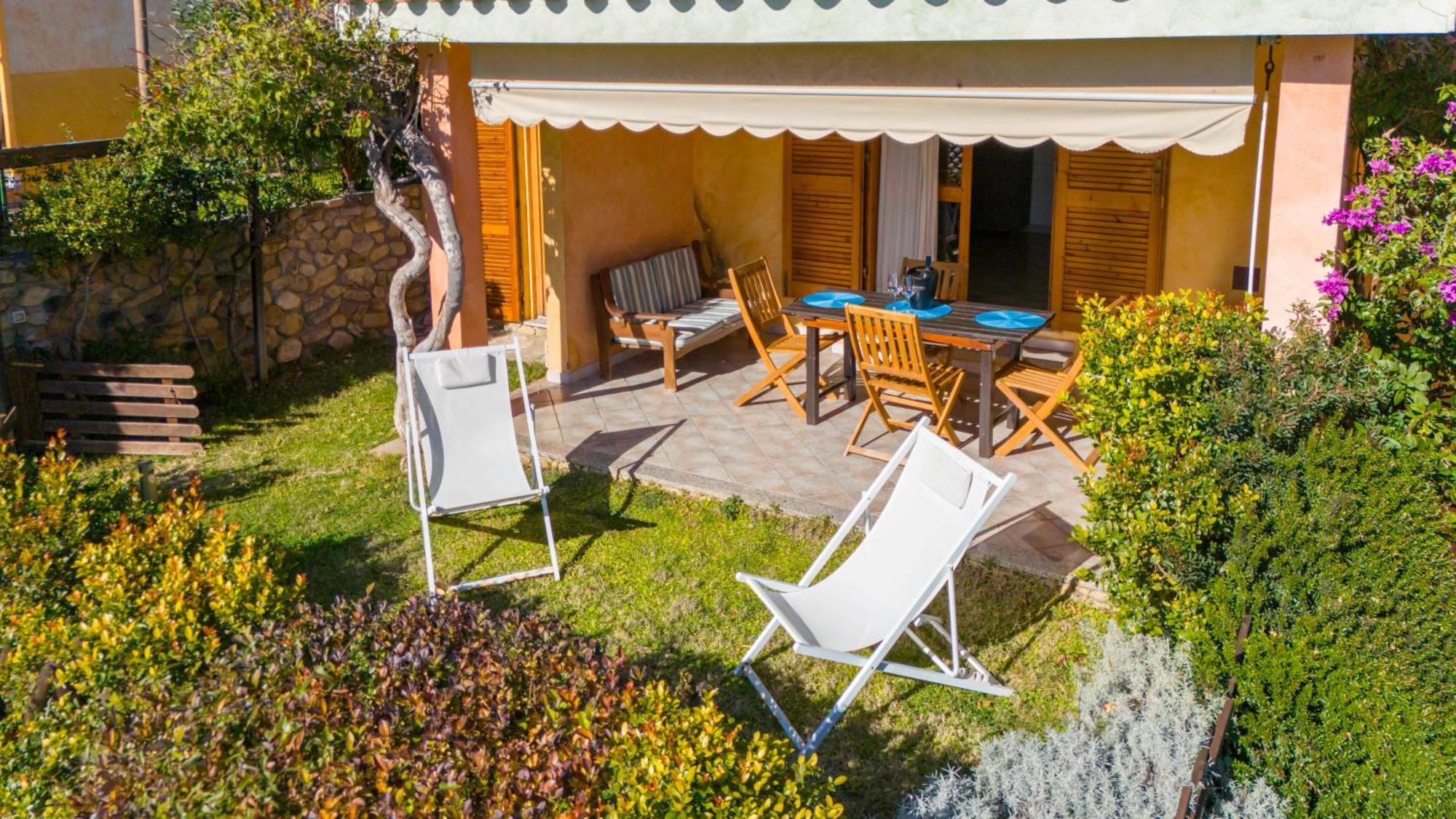La Vela Summer House - Free Wifi - 700Mt From The Beach Costa Rei Exterior photo